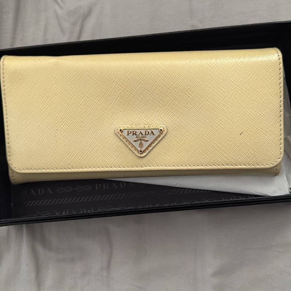 Prada Yellow Saffiano Vernice Leather Long Wallet Chic Design